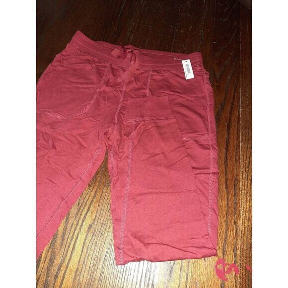New Small Amazon Essentials Red Athletic Casual Loungewear Jogging Pants NWT - Picture 2 of 3
